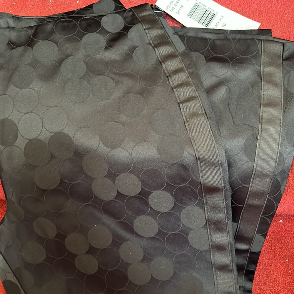 Pants - Picture 4 of 5